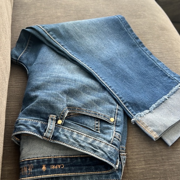 Jennifer Lopez jeans - Picture 5 of 5